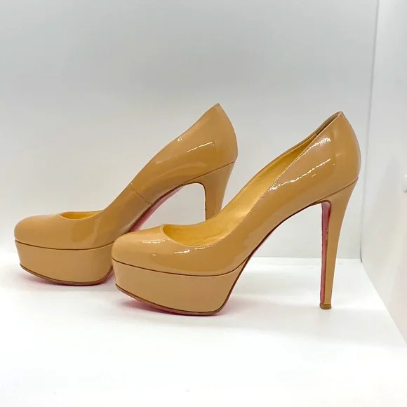 Sexy Nude Round Toe High Heel Pumps By Christian Louboutin. Size 37.5 (7.5 US) - Picture 3 of 13